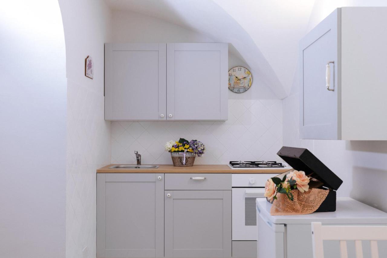 La Casa Di Aneti Apartment Dolceacqua Luaran gambar
