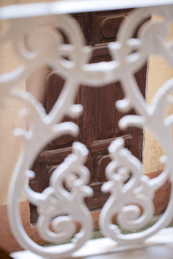La Casa Di Aneti Apartment Dolceacqua Luaran gambar